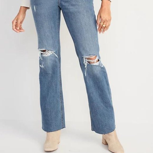 Old Navy Mid-Rise Slouchy Boot-Cut Ripped Non-Stretch Jeans for Women New - Picture 2 of 10
